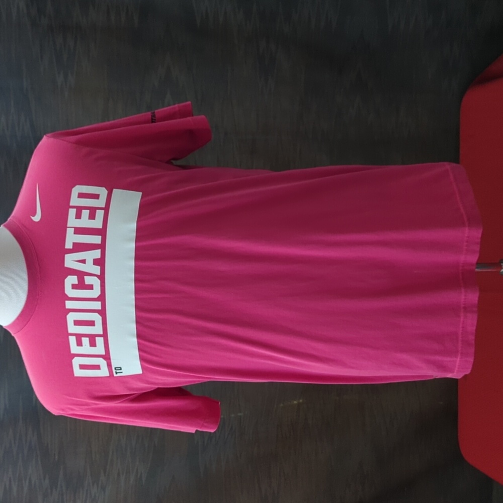 Like New Nike Dri-Fit Performance Workout Tee Pink Size L